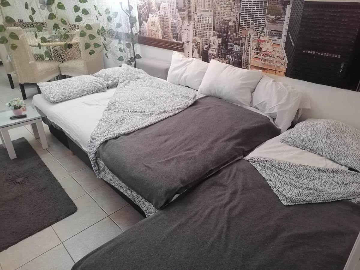 Low Cost Apartment Белград Экстерьер фото